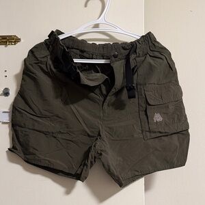 Men's Olive Green Cargo Shorts
